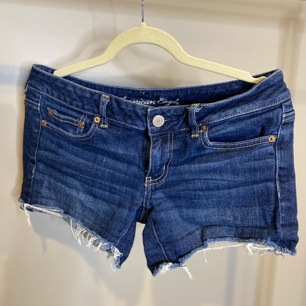 American eagle size 6 denim shorts